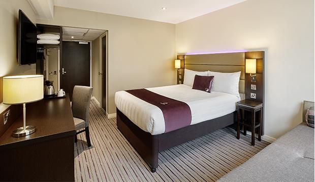Premier Inn Холихед Экстерьер фото